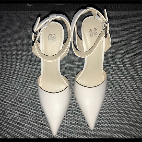 Victoria’s Secret Heel with Ankle Strap - Picture 5 of 7